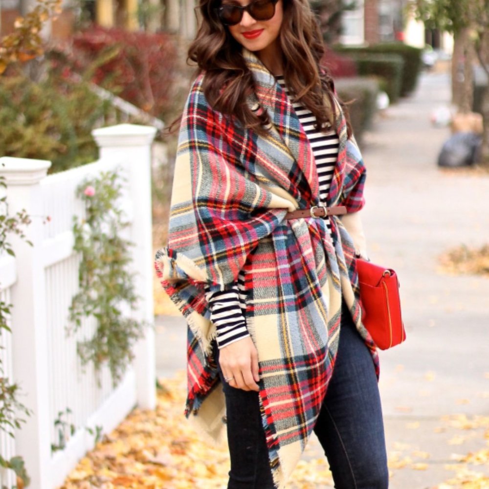 CHIC khaki plaid checkered Tartan blank… - Picture 3 of 4